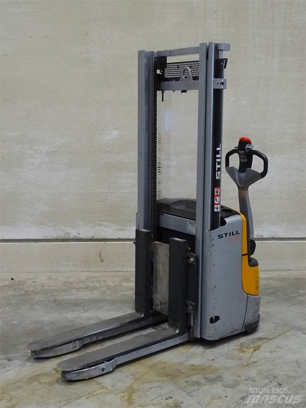 Still EXV10/860MM Παλετοφόρα πεζού χειριστή με ιστό
