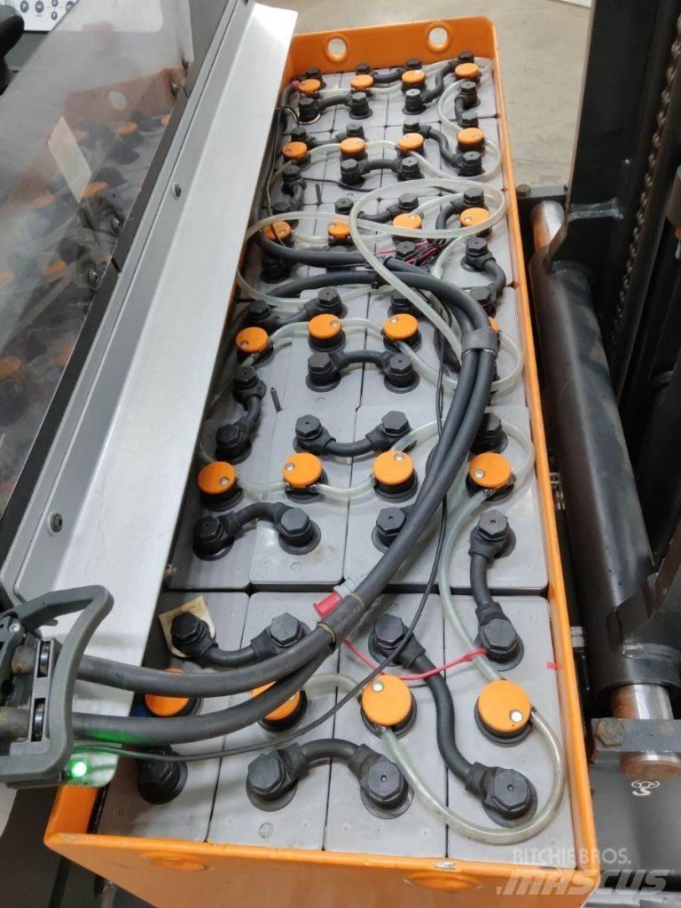 Still FM-X12 Ανυψωτικά στενών δρόμων