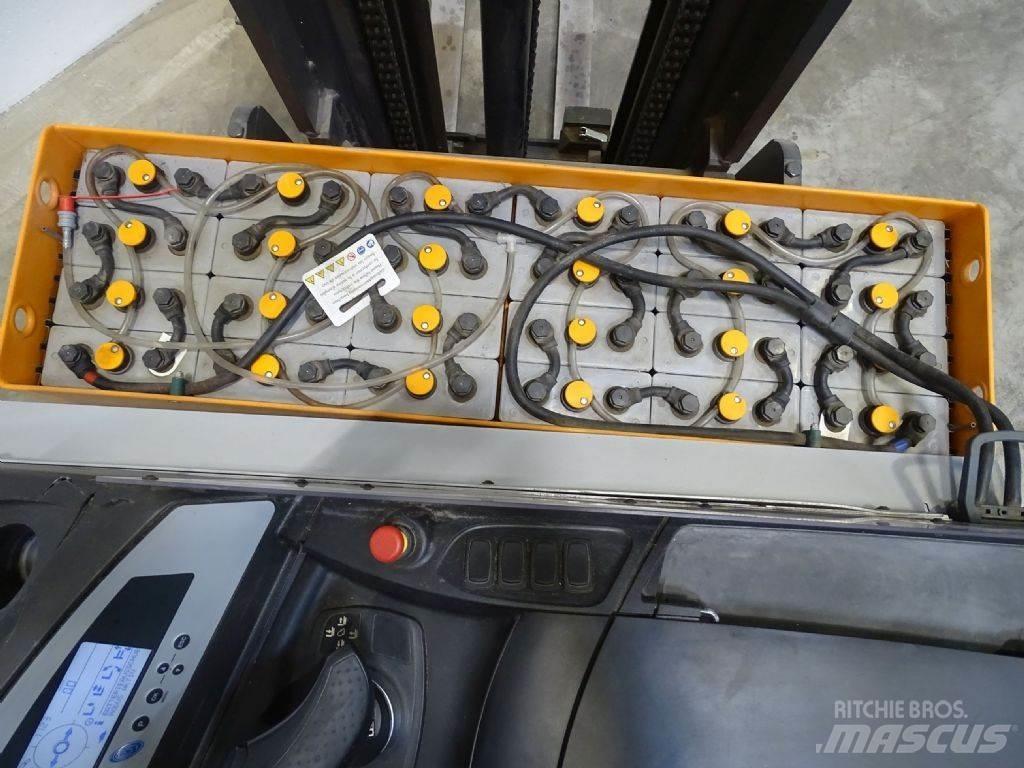 Still FM-X12 Ανυψωτικά στενών δρόμων