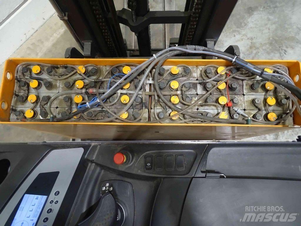 Still FM-X12 Ανυψωτικά στενών δρόμων