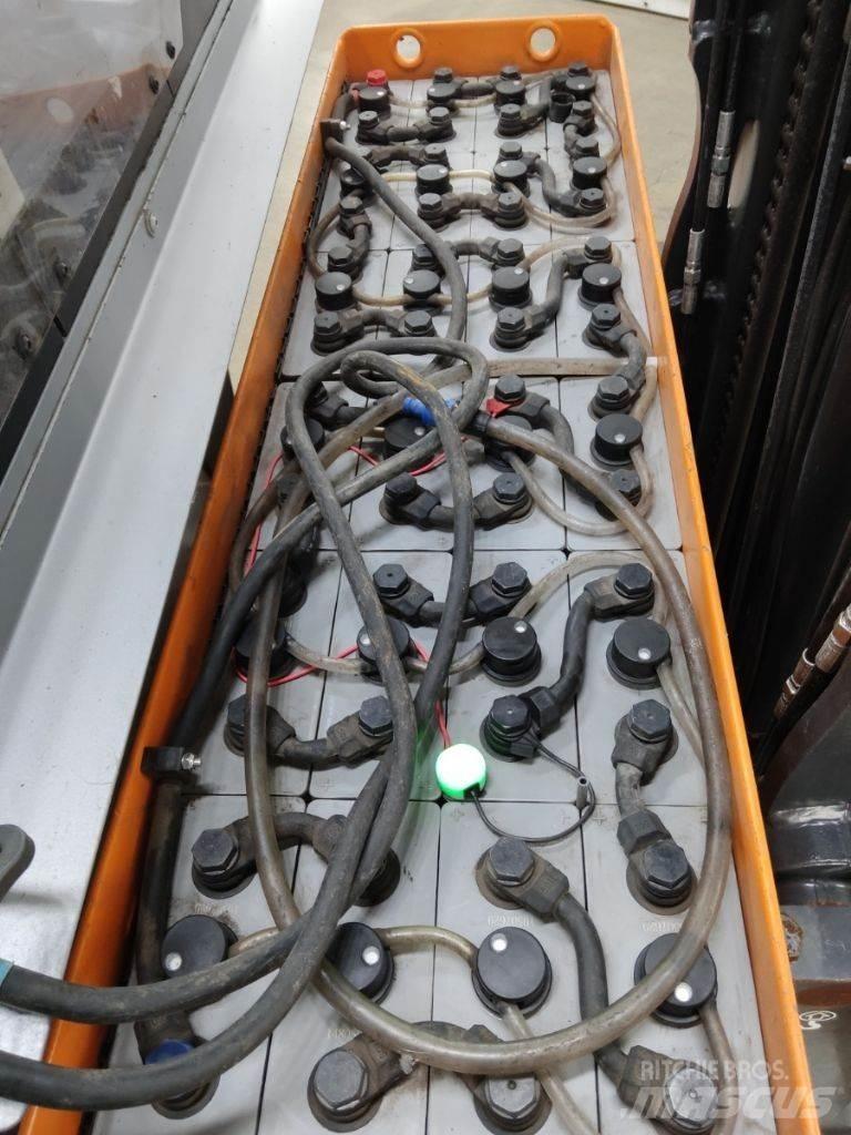Still FM-X14 Ανυψωτικά στενών δρόμων