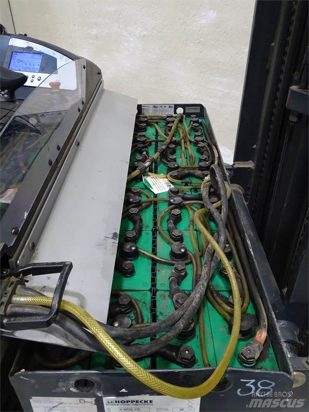 Still FM-X14 Ανυψωτικά στενών δρόμων