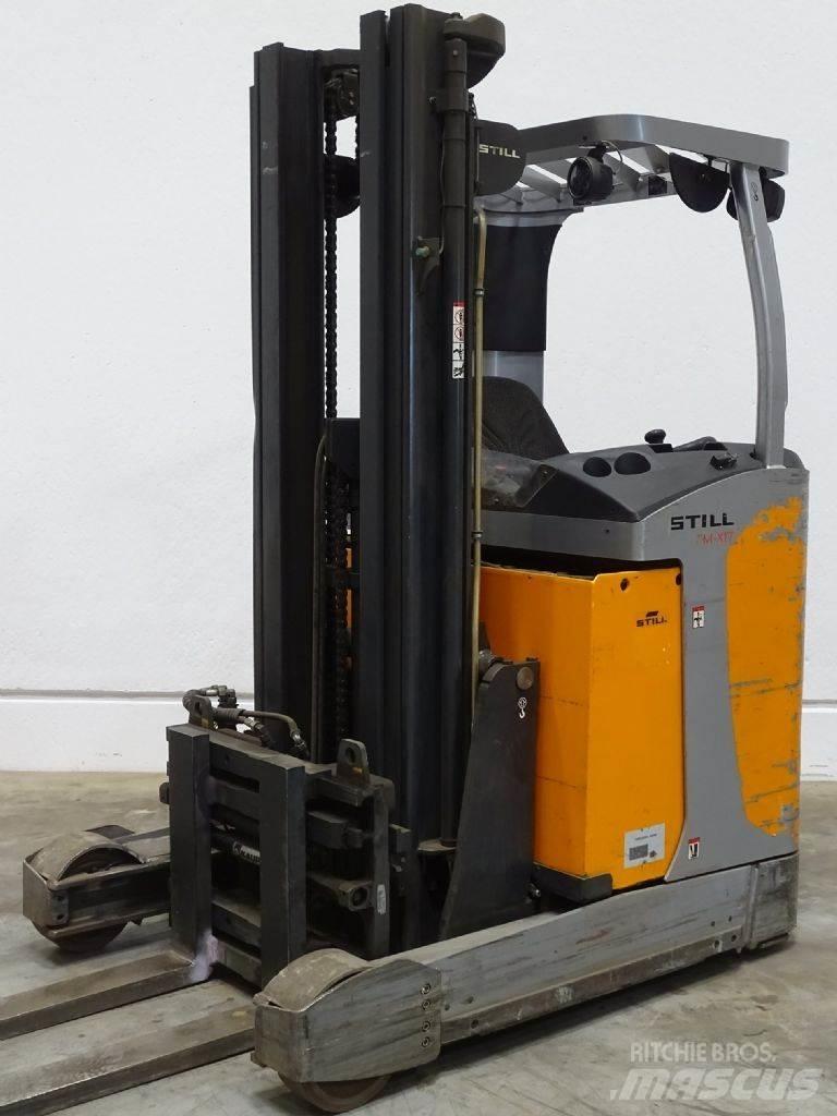 Still FM-X17 Ανυψωτικά στενών δρόμων