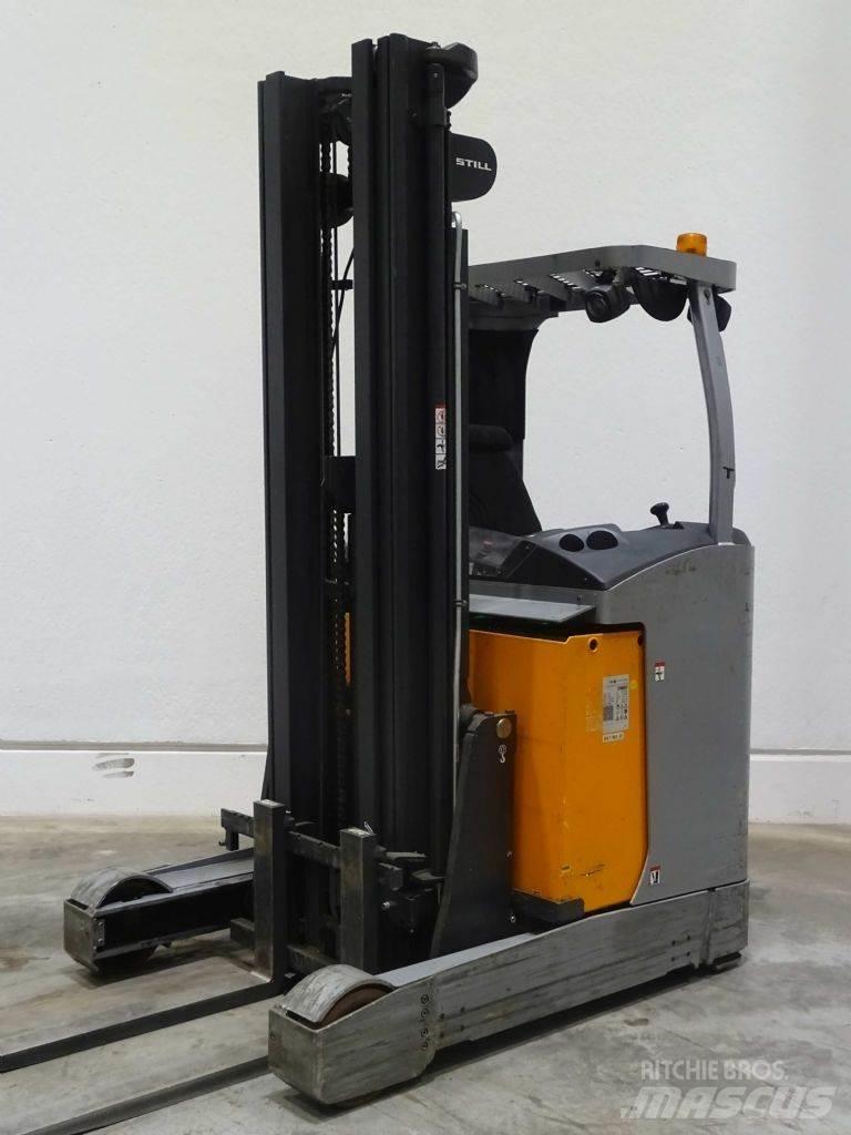 Still FM-X17 Ανυψωτικά στενών δρόμων