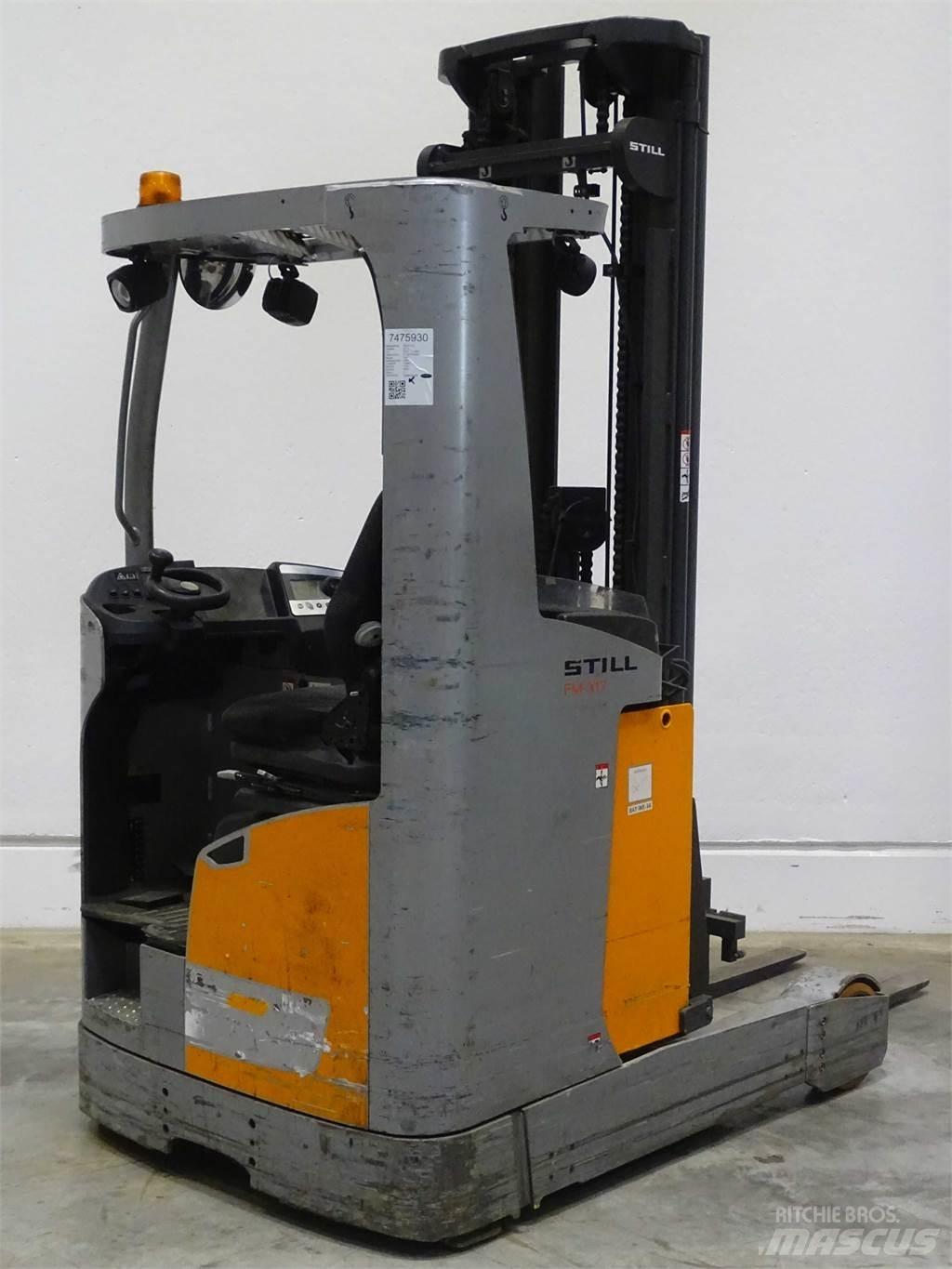 Still FM-X17 Ανυψωτικά στενών δρόμων
