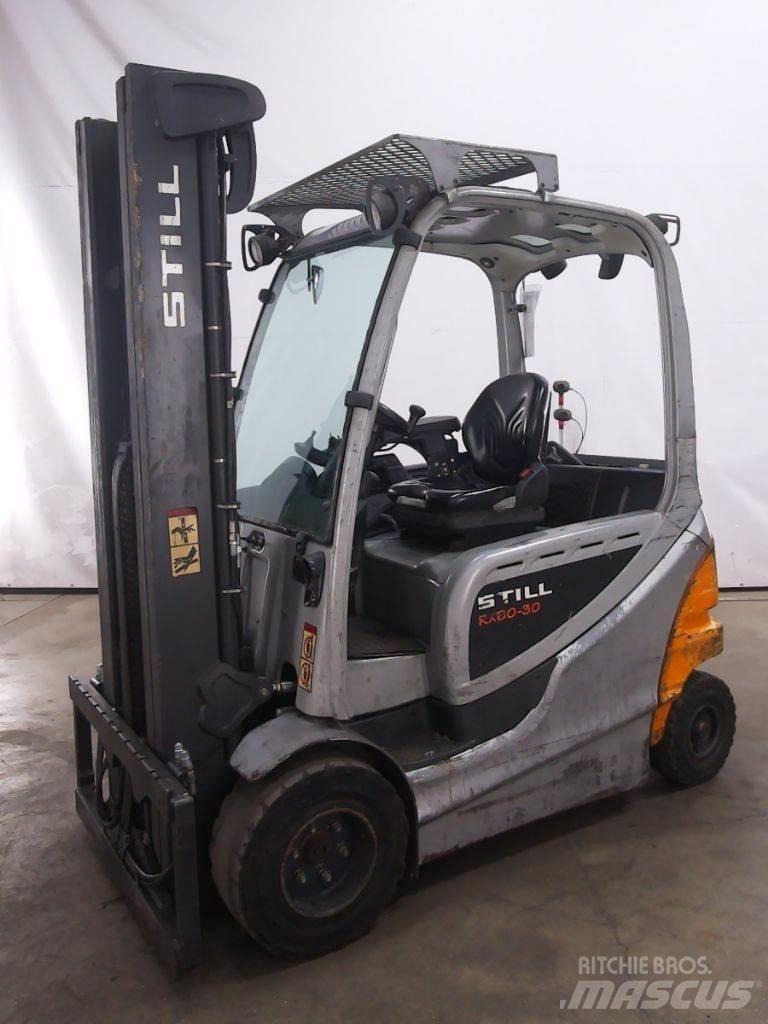 Still RX60-30 Ηλεκτρικά περονοφόρα ανυψωτικά κλαρκ