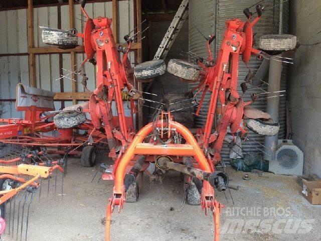 Kuhn GF 7702 Τσουγκράνες και χορτοξηραντικές μηχανές