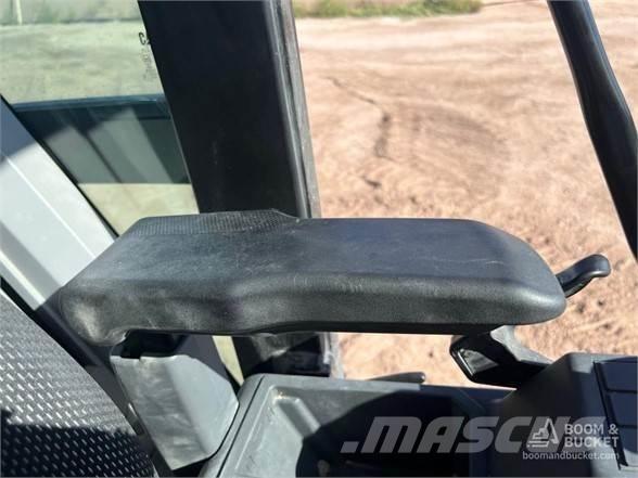 CAT 320 Εκσκαφείς με ερπύστριες