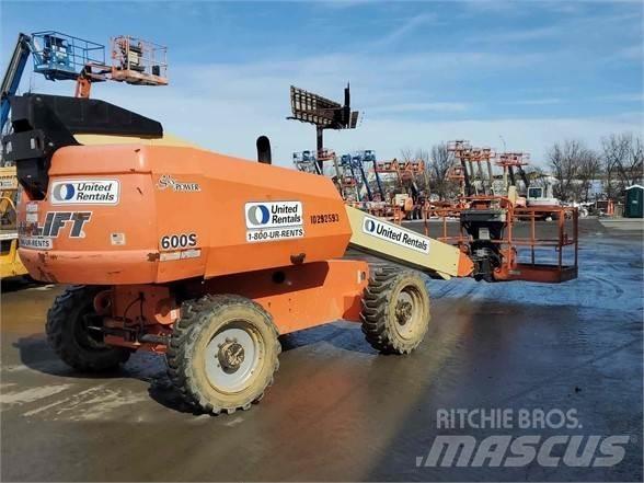 JLG 600S Ανυψωτήρες με τηλεσκοπικό βραχίονα