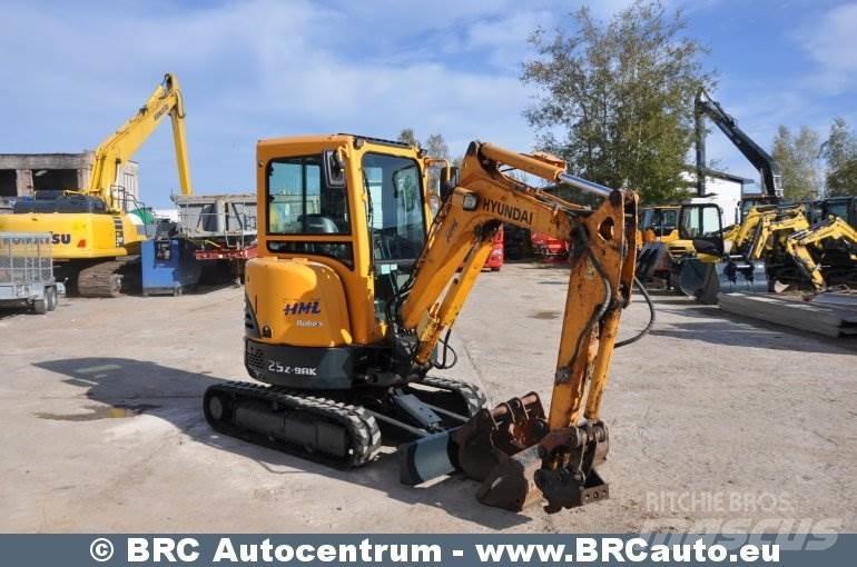 Hyundai R25Z-9AK Εκσκαφάκι (διαβολάκι) < 7t