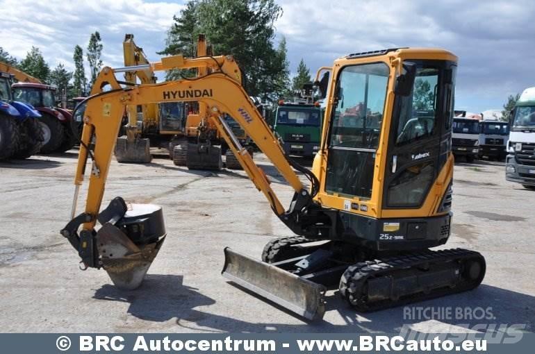 Hyundai R25Z-9AK Εκσκαφάκι (διαβολάκι) < 7t
