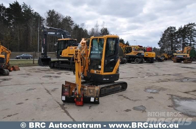 Hyundai R25Z-9AK Εκσκαφάκι (διαβολάκι) < 7t