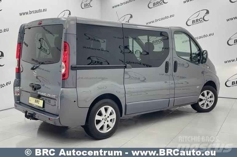 Opel Vivaro Μίνι λεωφορεία