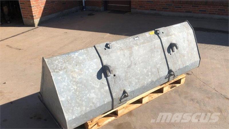 Fliegl  Εμπρόσθιοι φορτωτές και σκαπτικά