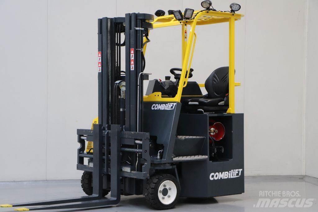 Combilift CB3000 Γερανοί πλευρικής φόρτωσης εμπορευματοκιβωτίων