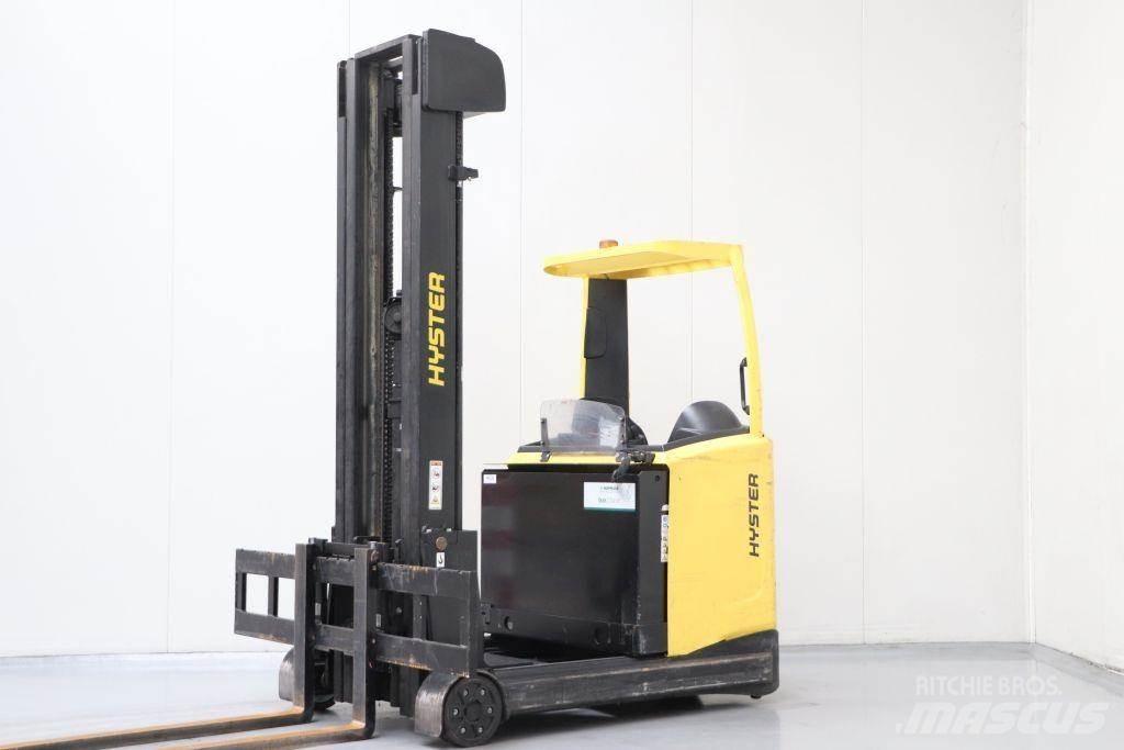 Hyster R2.5 Ανυψωτικά στενών δρόμων