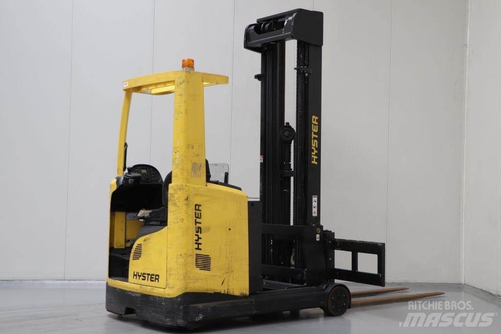 Hyster R2.5 Ανυψωτικά στενών δρόμων
