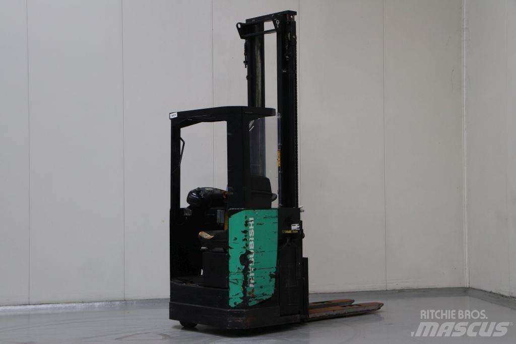 Mitsubishi SBS15NI Ηλεκτρικά παλετοφόρα με ιστό