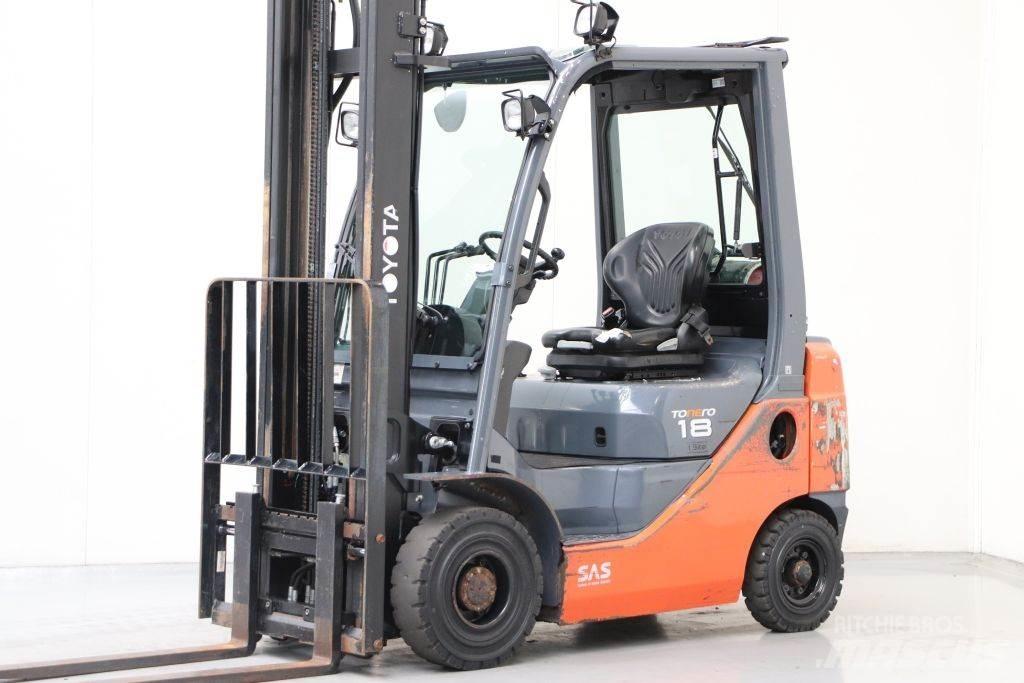 Toyota 02-8FGF18 Περονοφόρα ανυψωτικά κλαρκ με φυσικό αέριο LPG