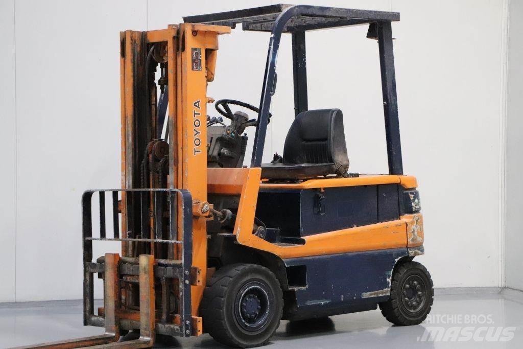 Toyota FBM25 Ηλεκτρικά περονοφόρα ανυψωτικά κλαρκ