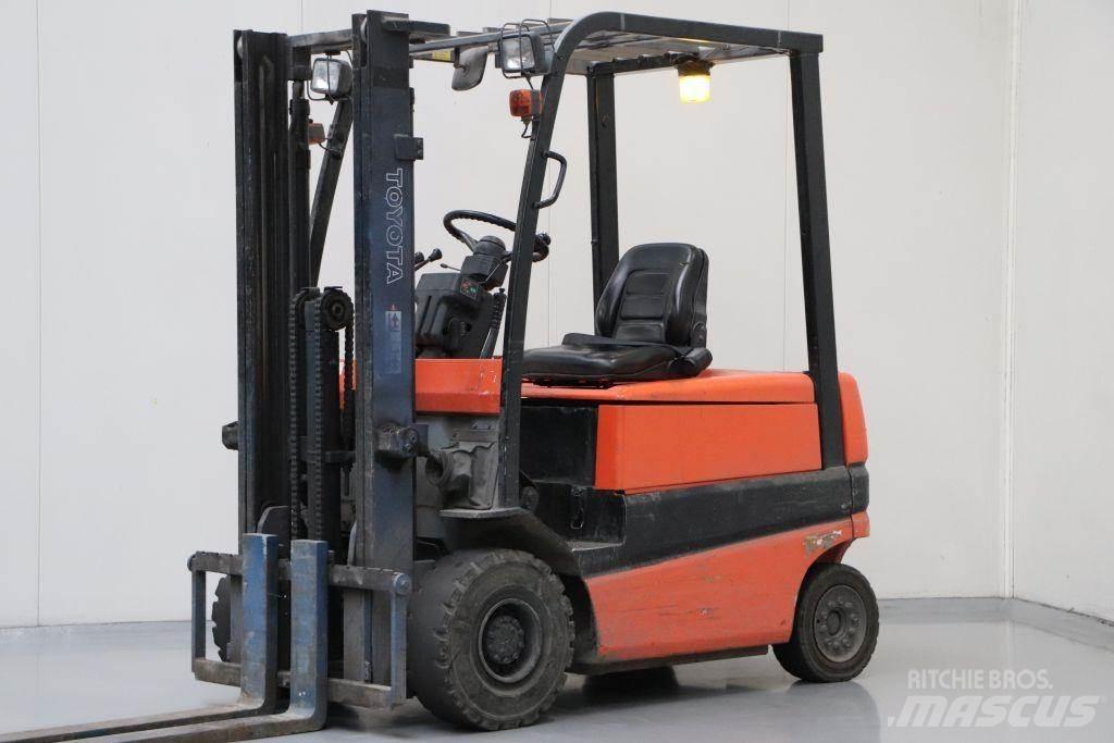 Toyota FBMF25 Ηλεκτρικά περονοφόρα ανυψωτικά κλαρκ