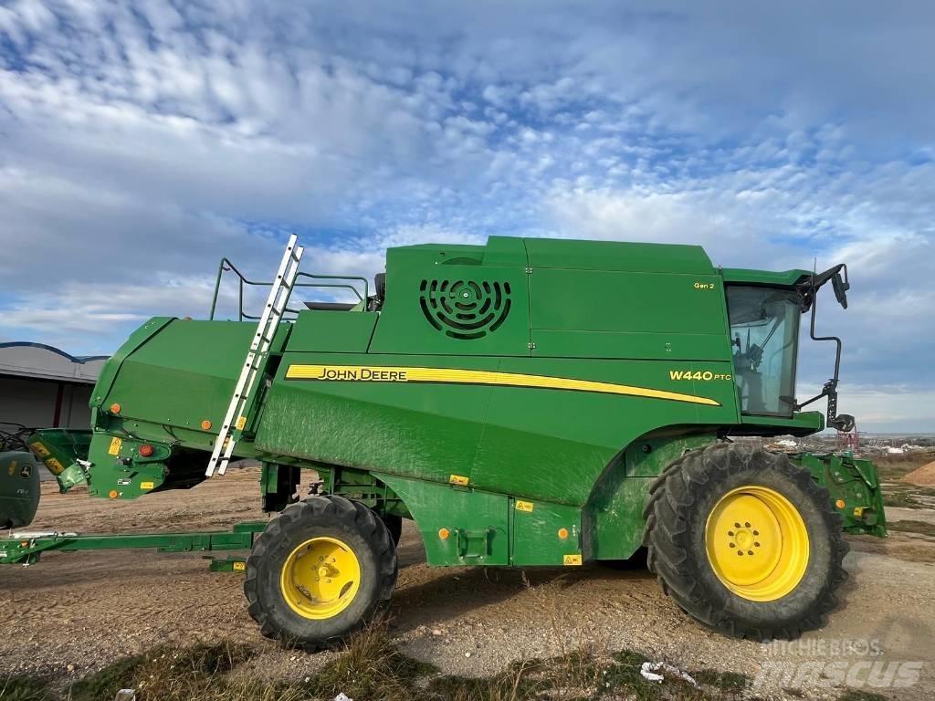 John Deere W 440 PTC Θεριζοαλωνιστικές μηχανές