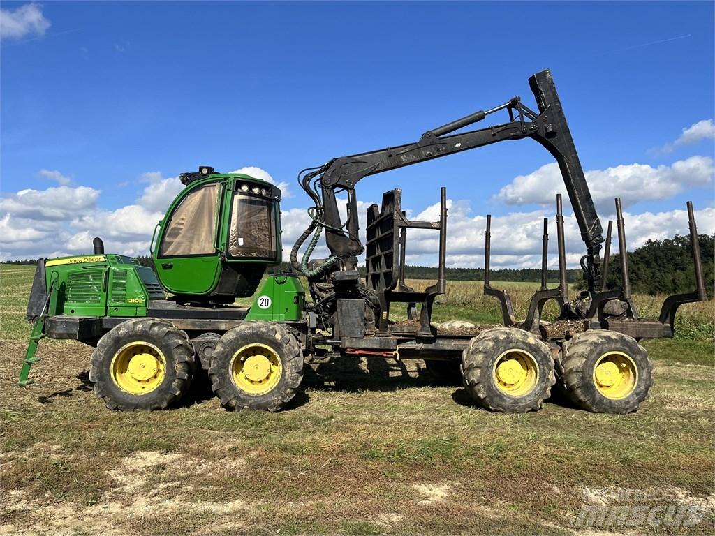 John Deere 1210E Μεταφορείς ξυλείας