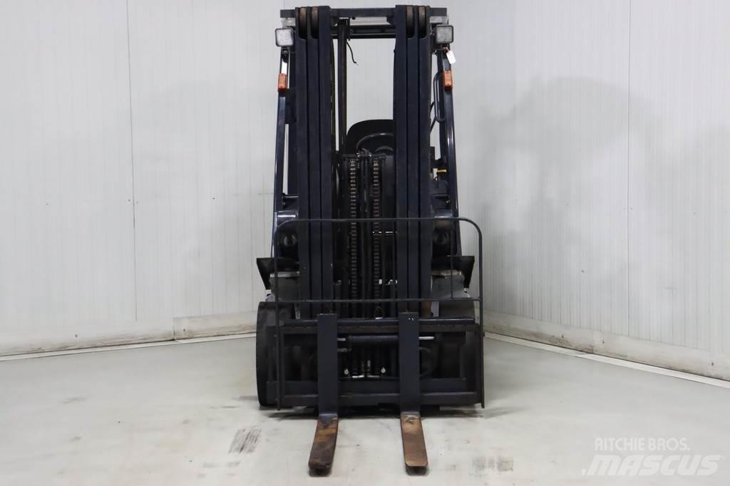 Nissan U1D2A20LQ Περονοφόρα ανυψωτικά κλαρκ με φυσικό αέριο LPG