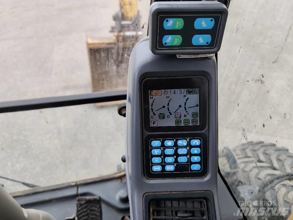 Komatsu PW 160-7E0 Εκσκαφείς με τροχούς - λάστιχα