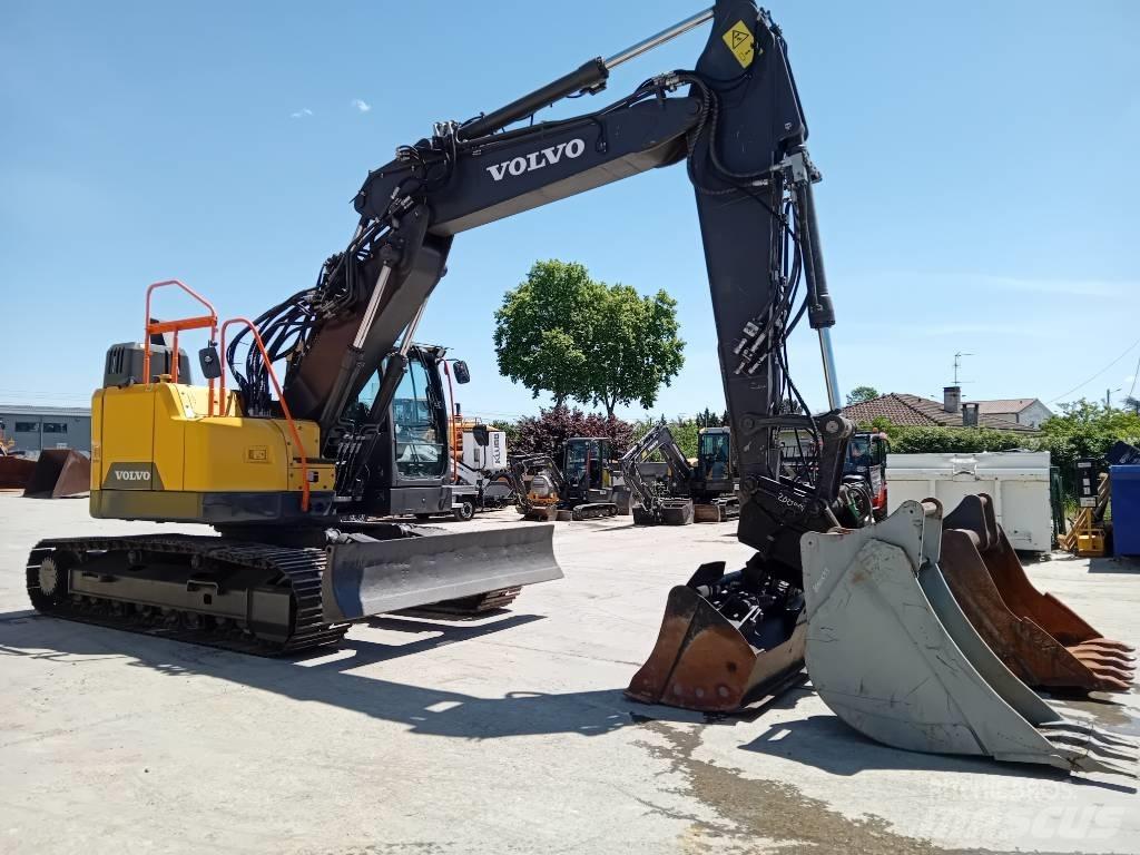 Volvo ECR 235 E Εκσκαφείς με ερπύστριες