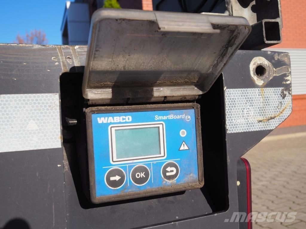  Recker SANR-38 Ημιρυμούλκες με χαμηλό δάπεδο