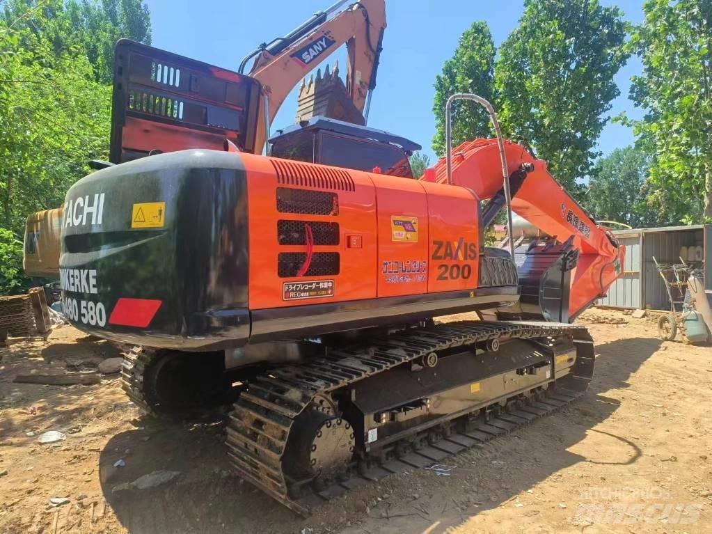 Hitachi ZX200 Εκσκαφείς με ερπύστριες