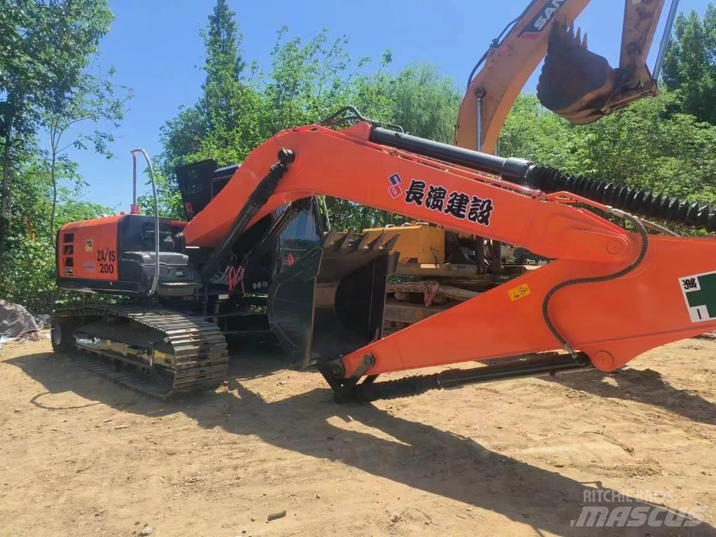 Hitachi ZX200 Εκσκαφείς με ερπύστριες