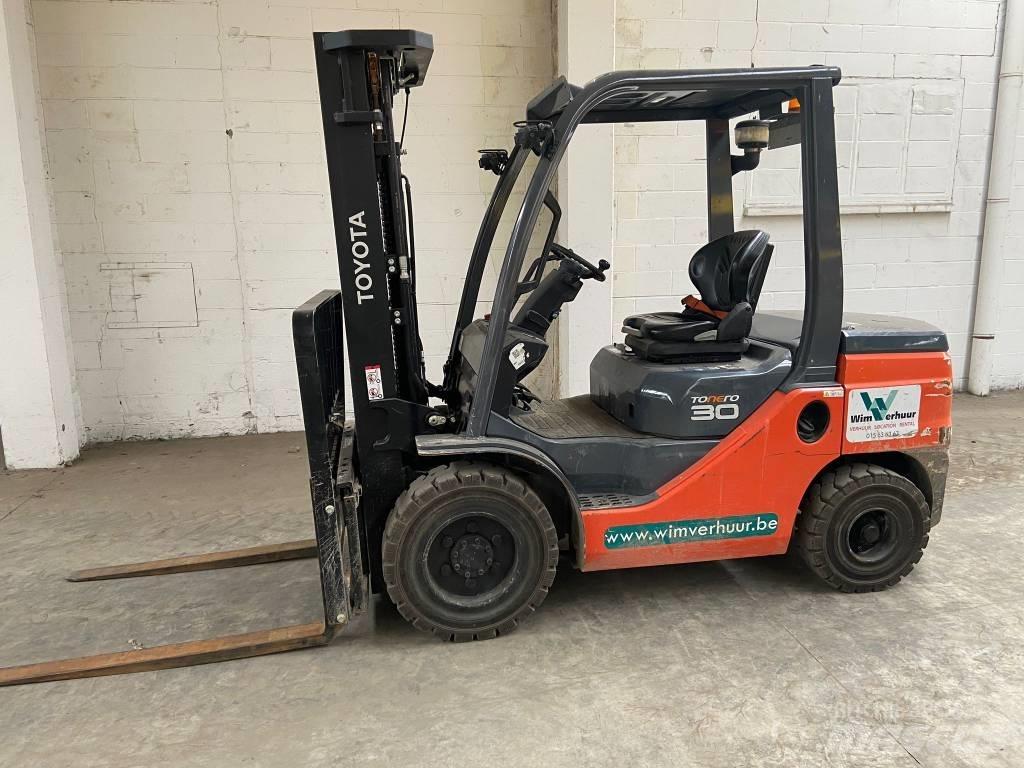 Toyota 52-8 FD 30 Πετρελαιοκίνητα Κλαρκ