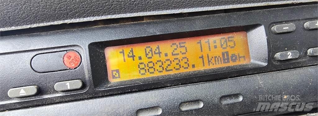 Sisu E12M 8X4 Φορτηγά Ανατροπή