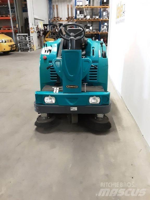 Eureka VEEGMACHINE Σκούπες