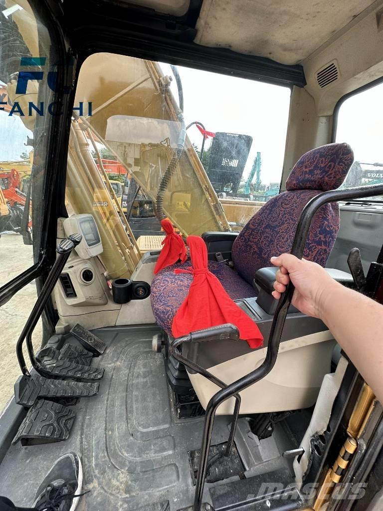 CAT 320 C L Εκσκαφείς με ερπύστριες