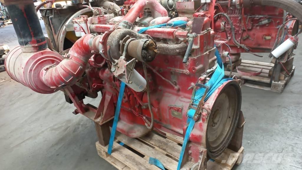 Volvo TD121G Κινητήρες
