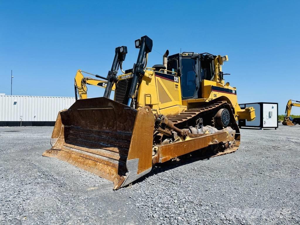 CAT D 8 T Μπουλντόζες με ερπύστριες