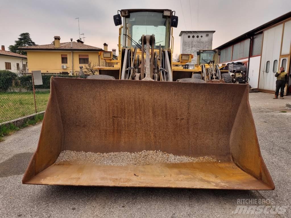 Volvo BM L120C Φορτωτές με λάστιχα (Τροχοφόροι)