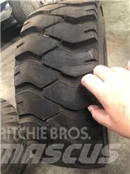 Armour 21x8-9 Ελαστικά και ζάντες