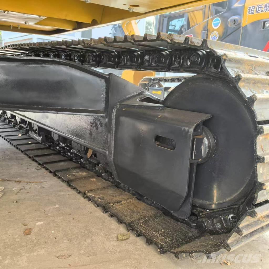 Komatsu PC 130-7 Εκσκαφείς με ερπύστριες