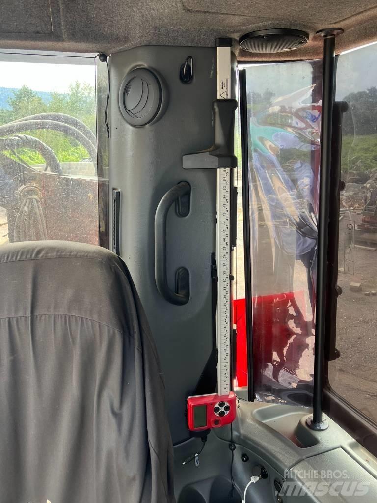 Komatsu 931.1 Θεριζοαλωνιστικές μηχανές