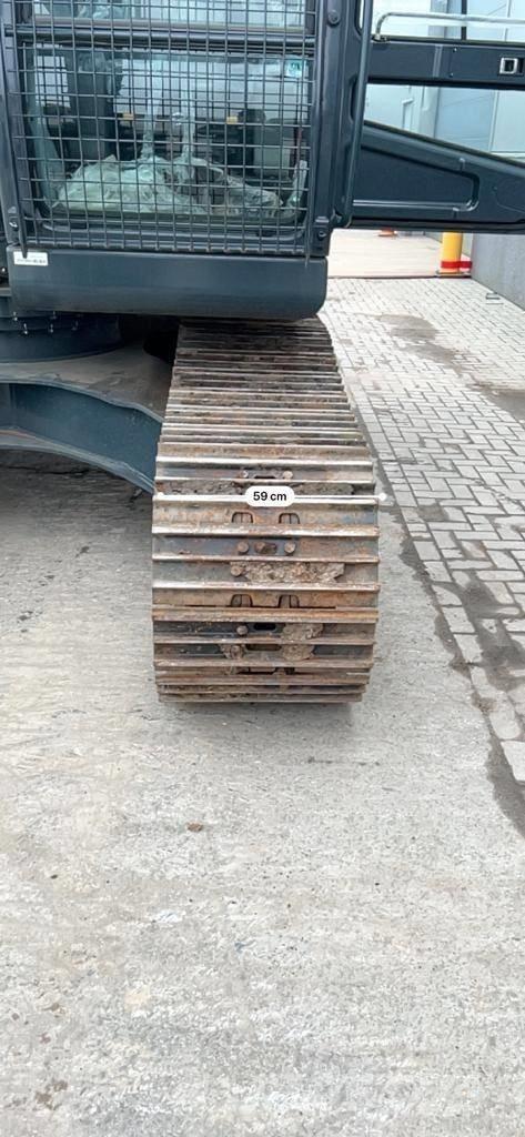 Hyundai R 210 Εκσκαφείς με ερπύστριες