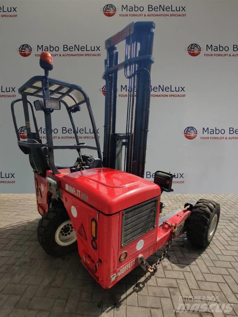 Moffett M4 Πετρελαιοκίνητα Κλαρκ