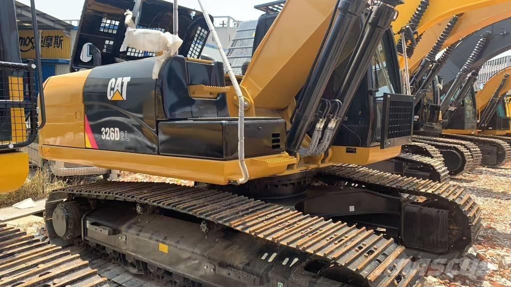 CAT 326D Εκσκαφείς με ερπύστριες