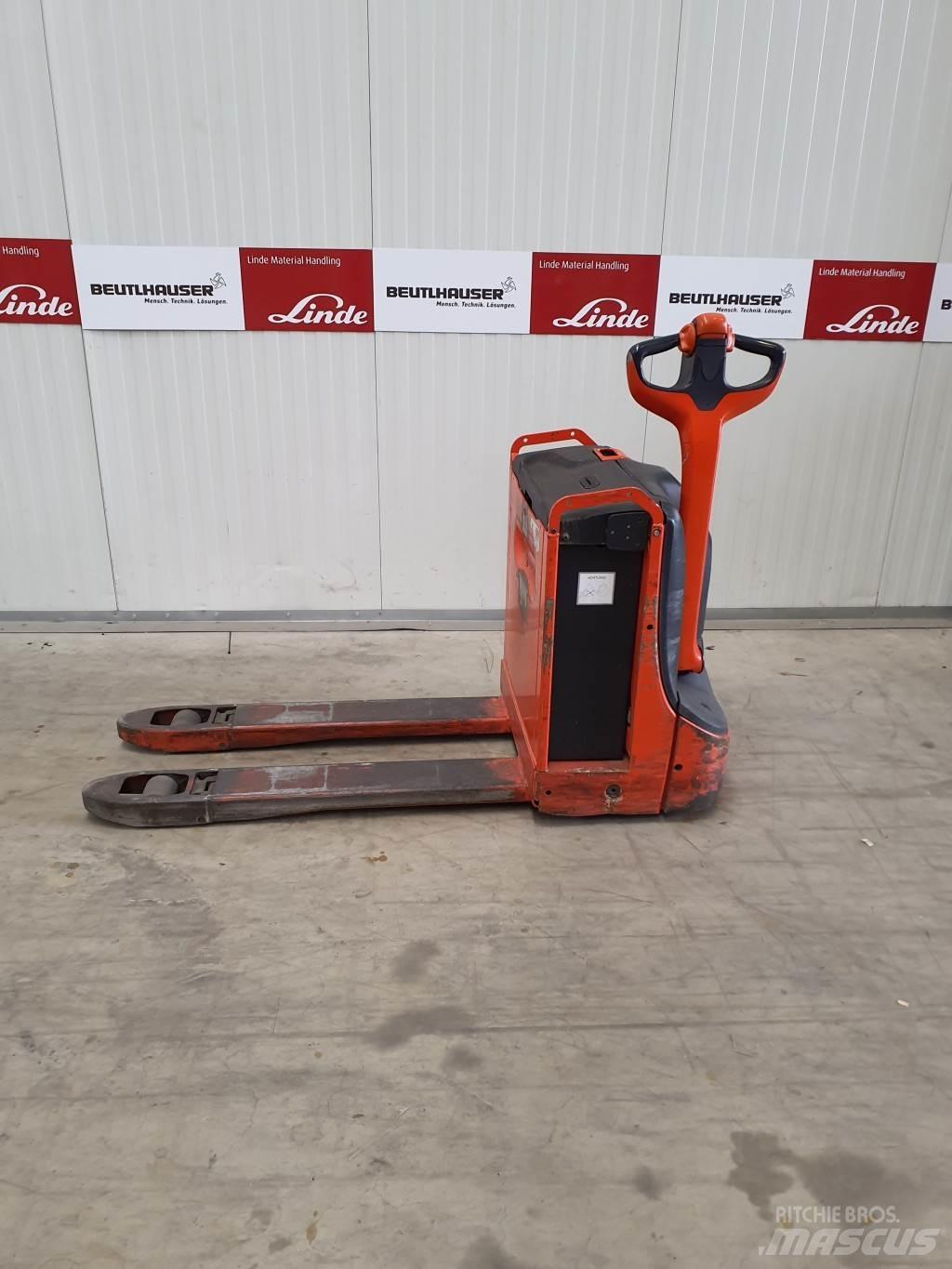 Linde T16 Χειροκίνητο περονοφόρο ανυψωτικό