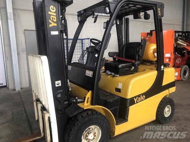 Yale GLP25VX Περονοφόρα ανυψωτικά κλαρκ με φυσικό αέριο LPG