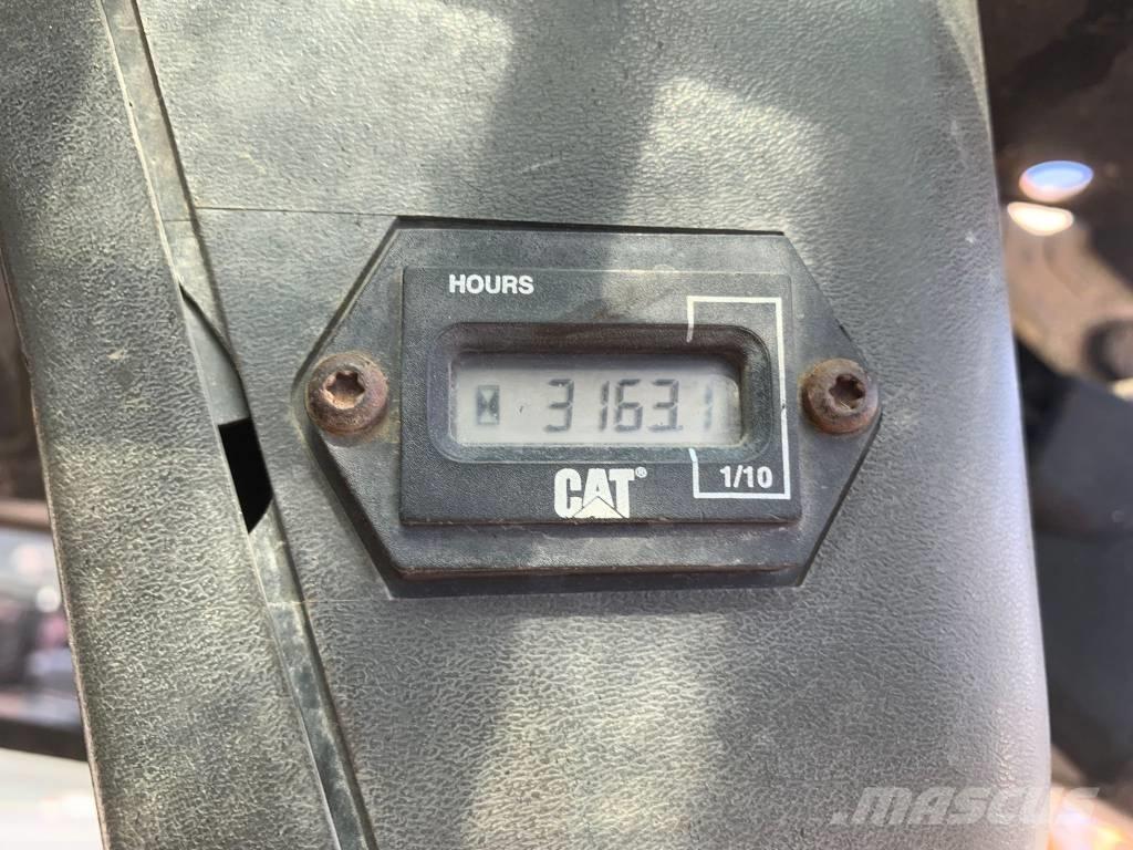 CAT 277 Φορτωτάκια