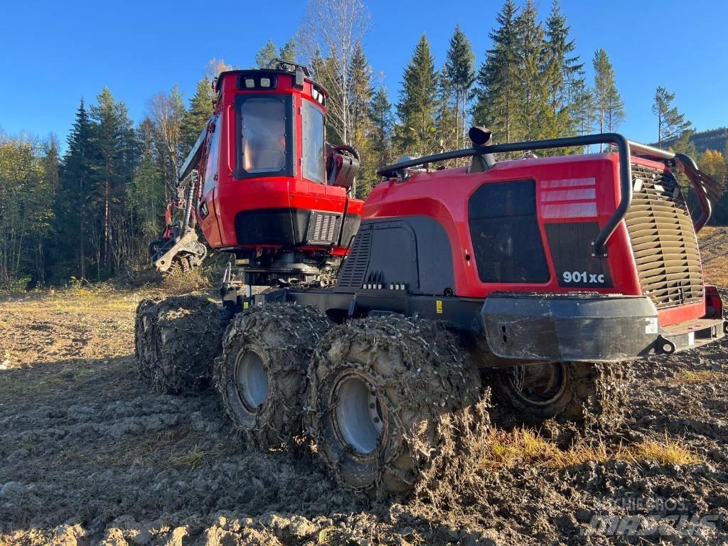 Komatsu 901XC Θεριζοαλωνιστικές μηχανές
